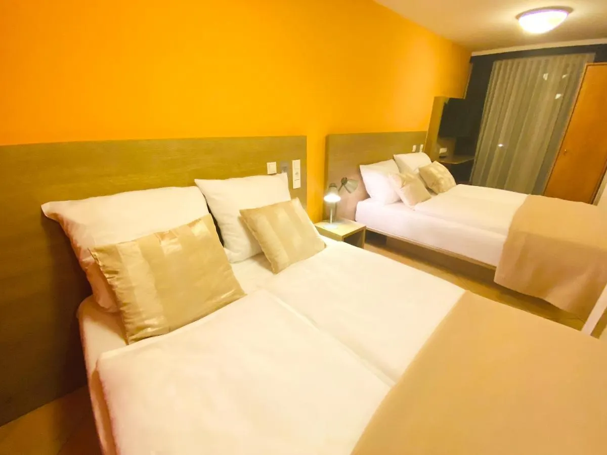 ***  Hotel Hansehof Hamburg Germany