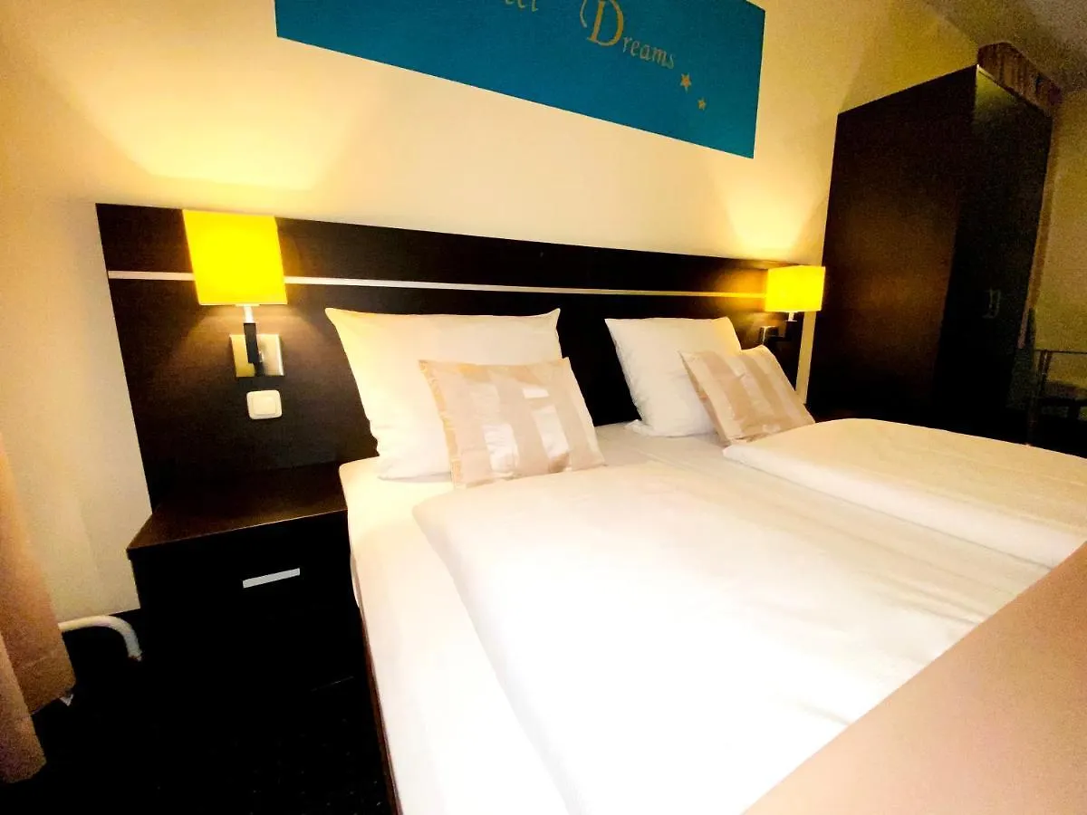 ***  Hotel Hansehof Hamburg Germany
